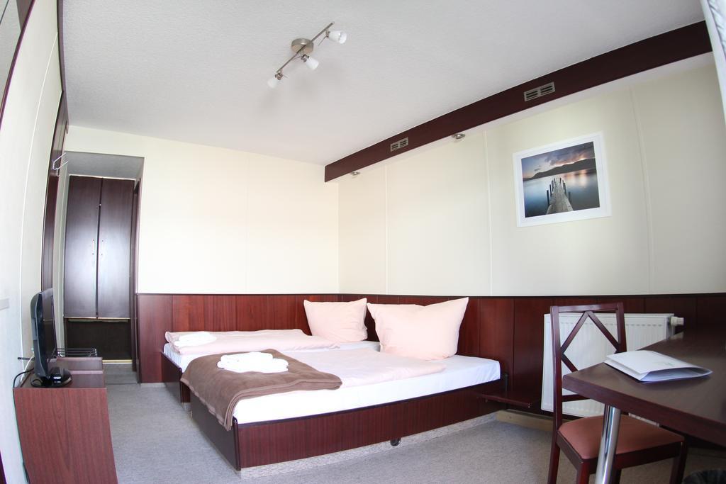 Hotel Dresden Domizil Cameră foto